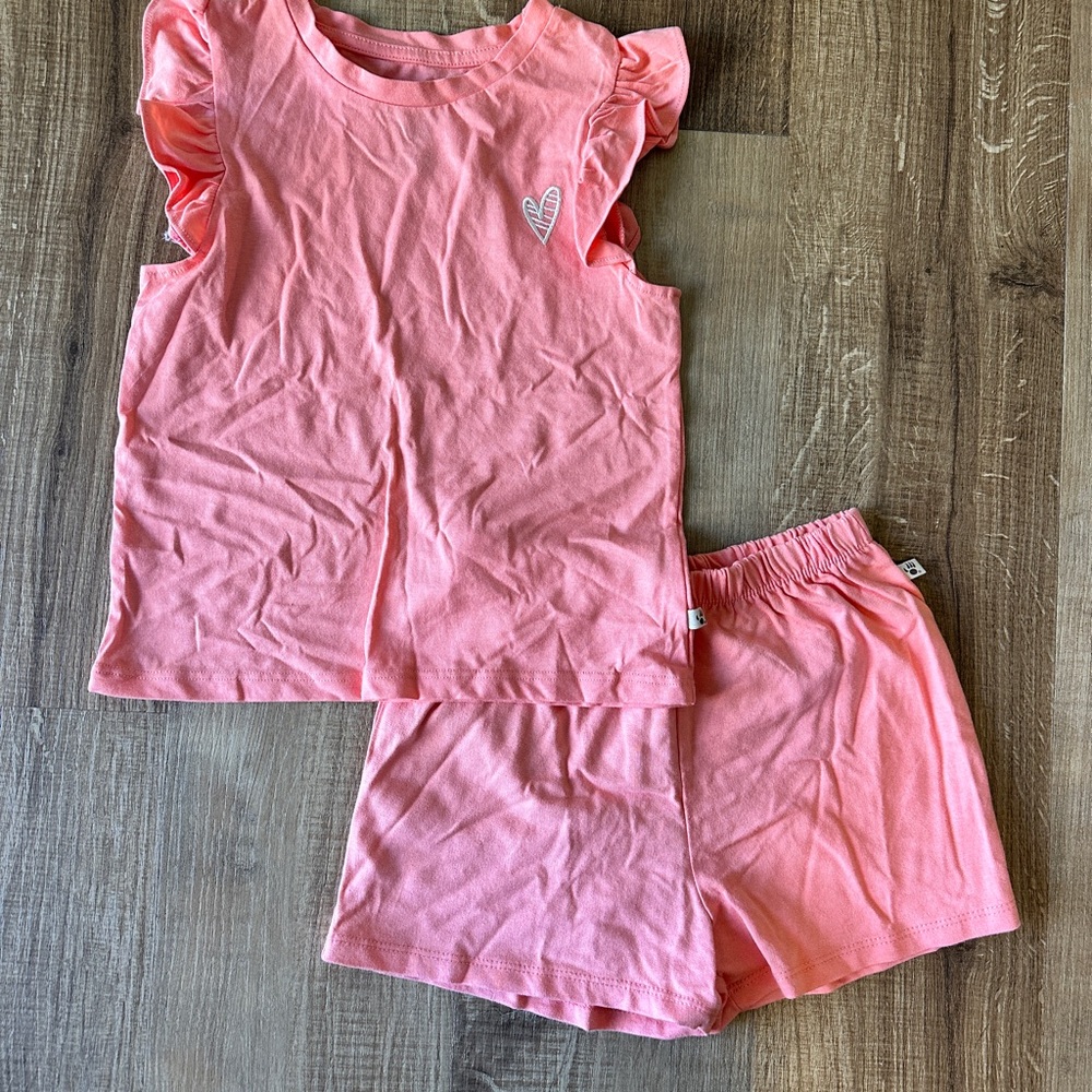 Bearpaw Girl’s 7/8 Pink T-Shirt & Shorts Set